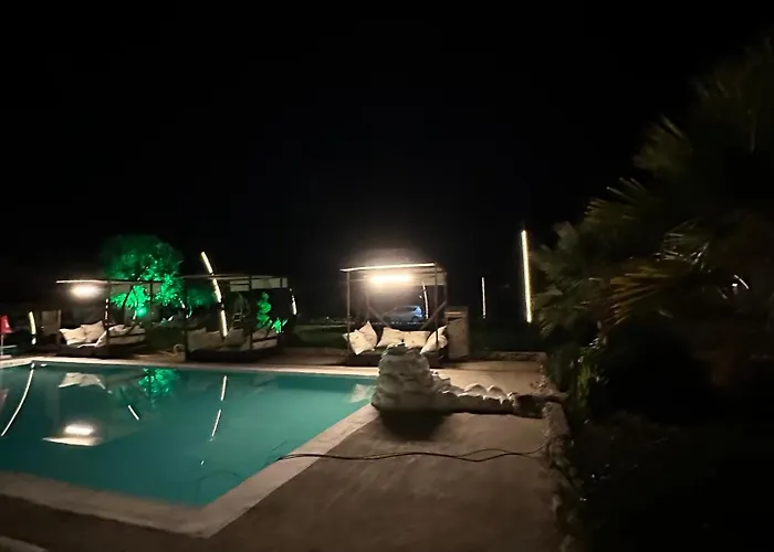 Ξενοδοχείο με διαμερίσματα Zirkon Valley Boutique Φετιγιέ