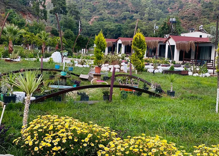 Ξενοδοχείο με διαμερίσματα Zirkon Valley Boutique