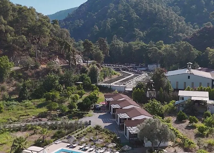 Zirkon Valley Boutique